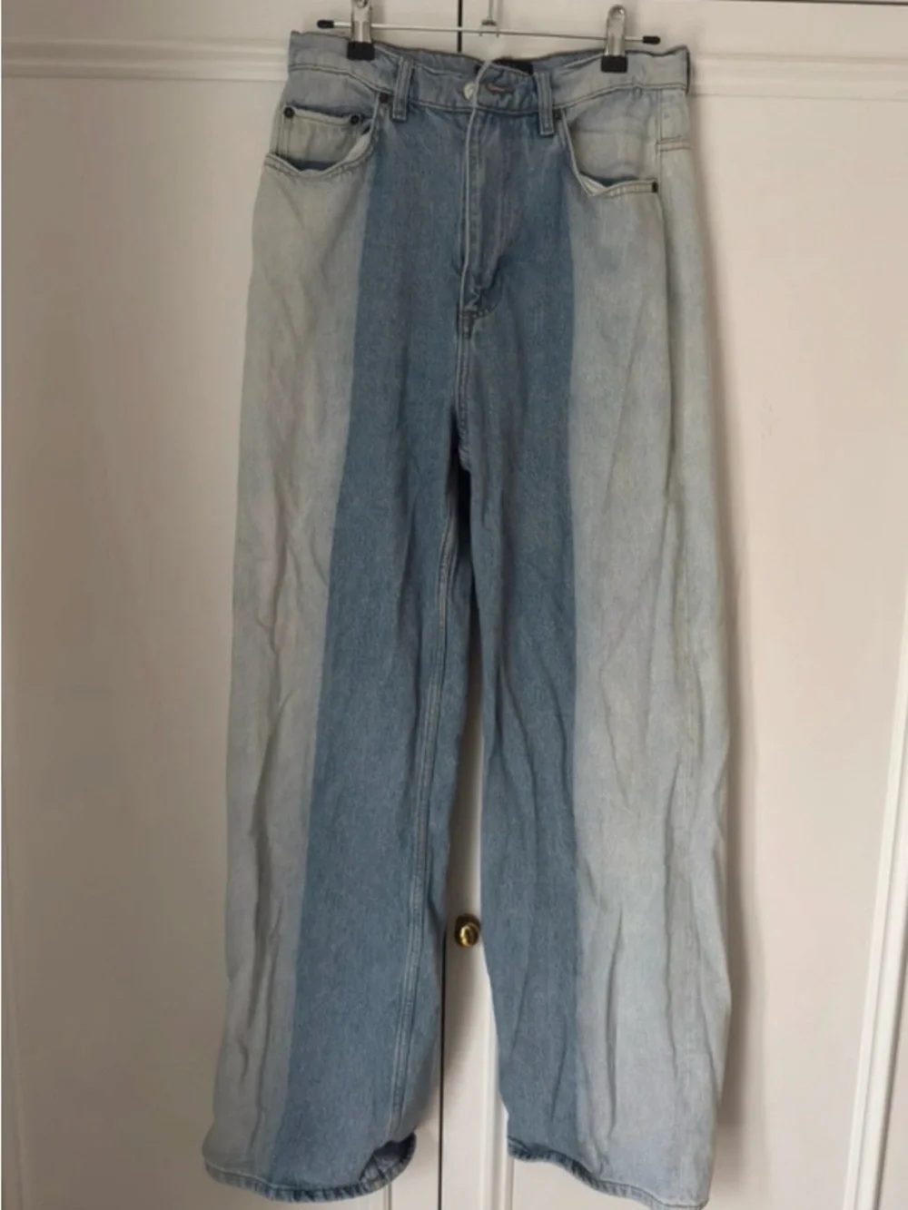 ASOS Two-Tone Light and Mid Blue Wide-Leg Jeans - Picture 2 of 5